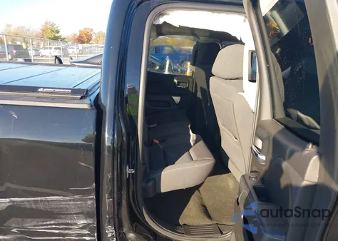 2017 Chevrolet Silverado 1500 1Lt z USA, uszkodzony, nr VIN 1GCVKREC5HZ316508